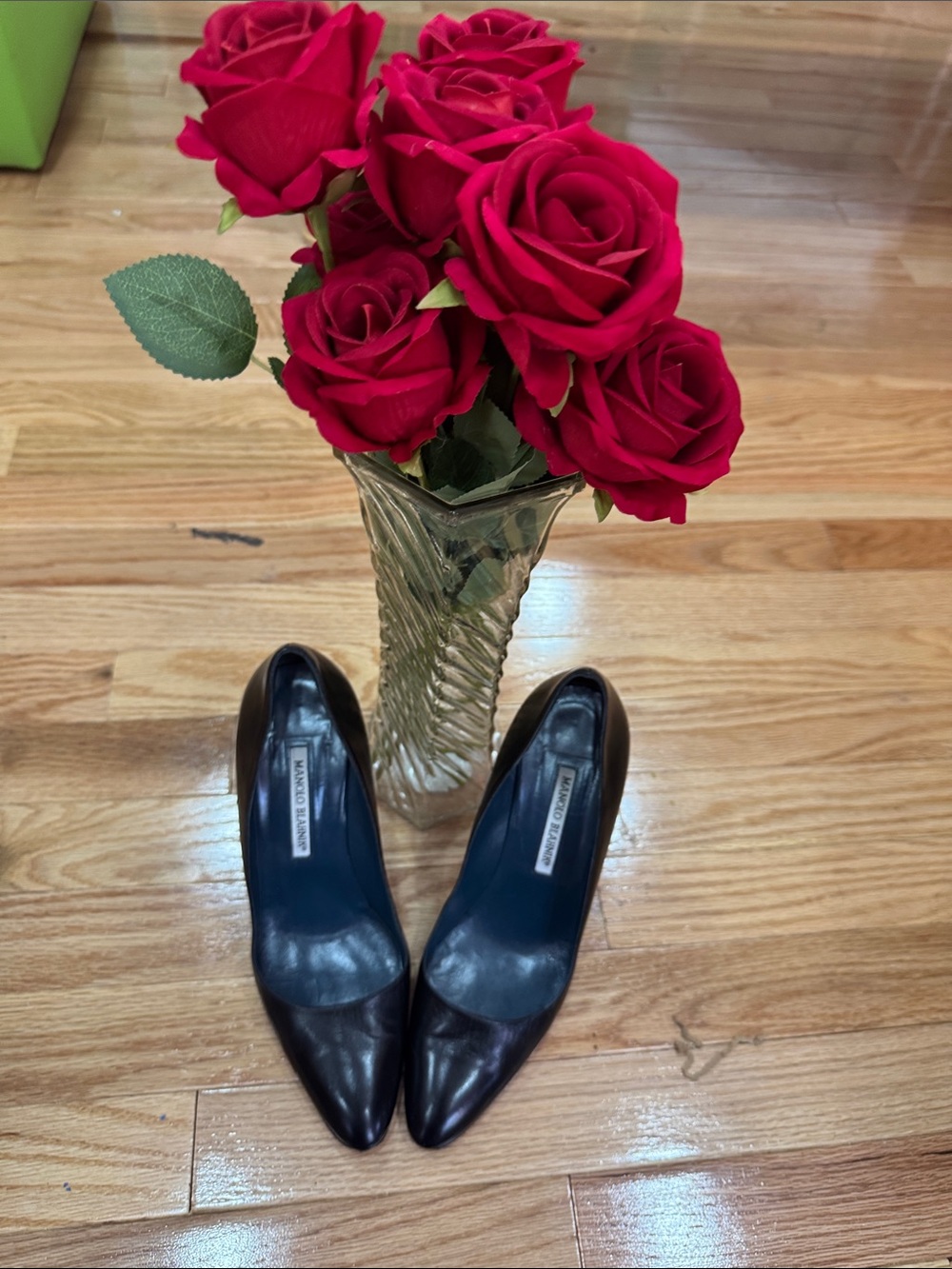 Manolo Blahnik Black Leather Pointed-Toe Pumps